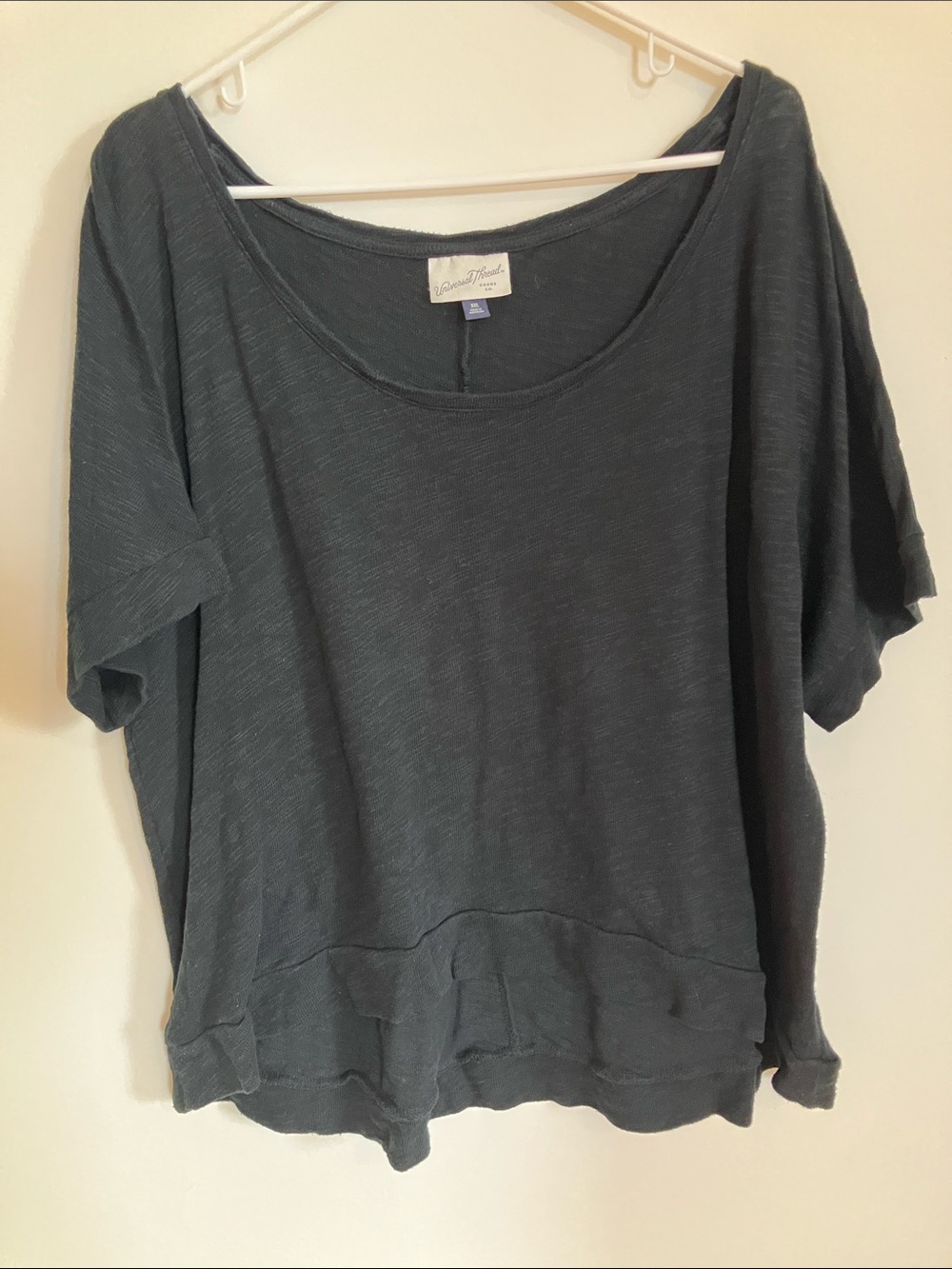 Universal Thread Relaxed Scoop-Neck Short Sleeve Tee - Charcoal